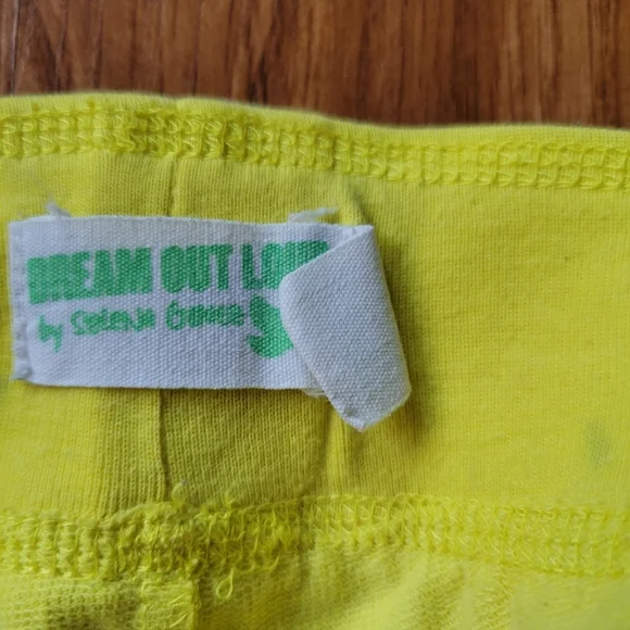 Selena Gomez Girls Shorts L - Picture 2 of 3